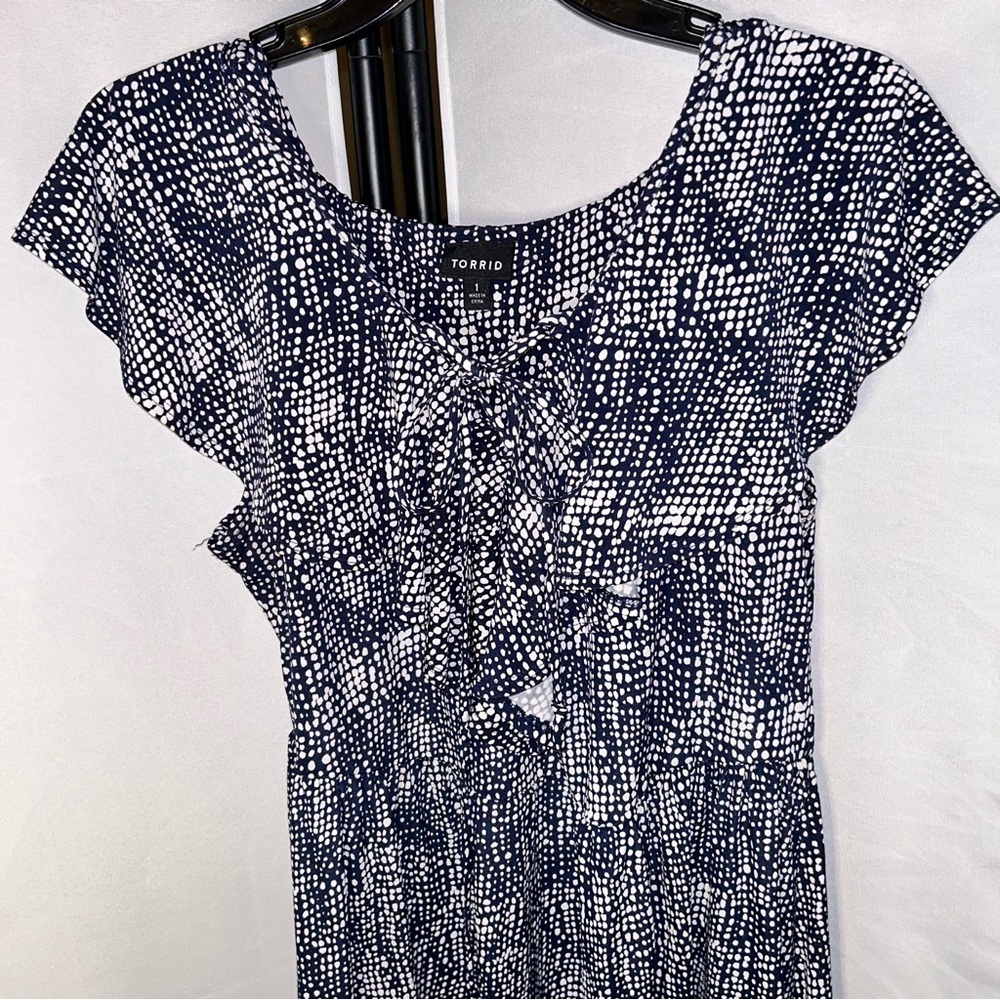 Torrid Abstract Navy/White Ruffled Laced Neckline Cottagecore High Low d… - Picture 2 of 8
